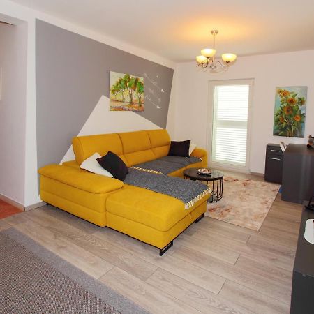 Apartment Marita Čilipi Екстериор снимка