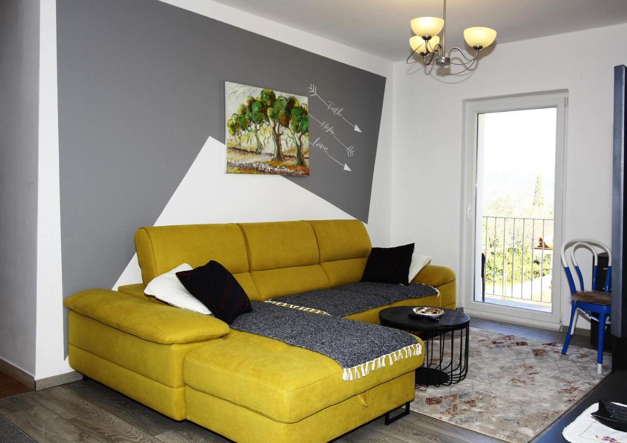 Apartment Marita Čilipi Екстериор снимка